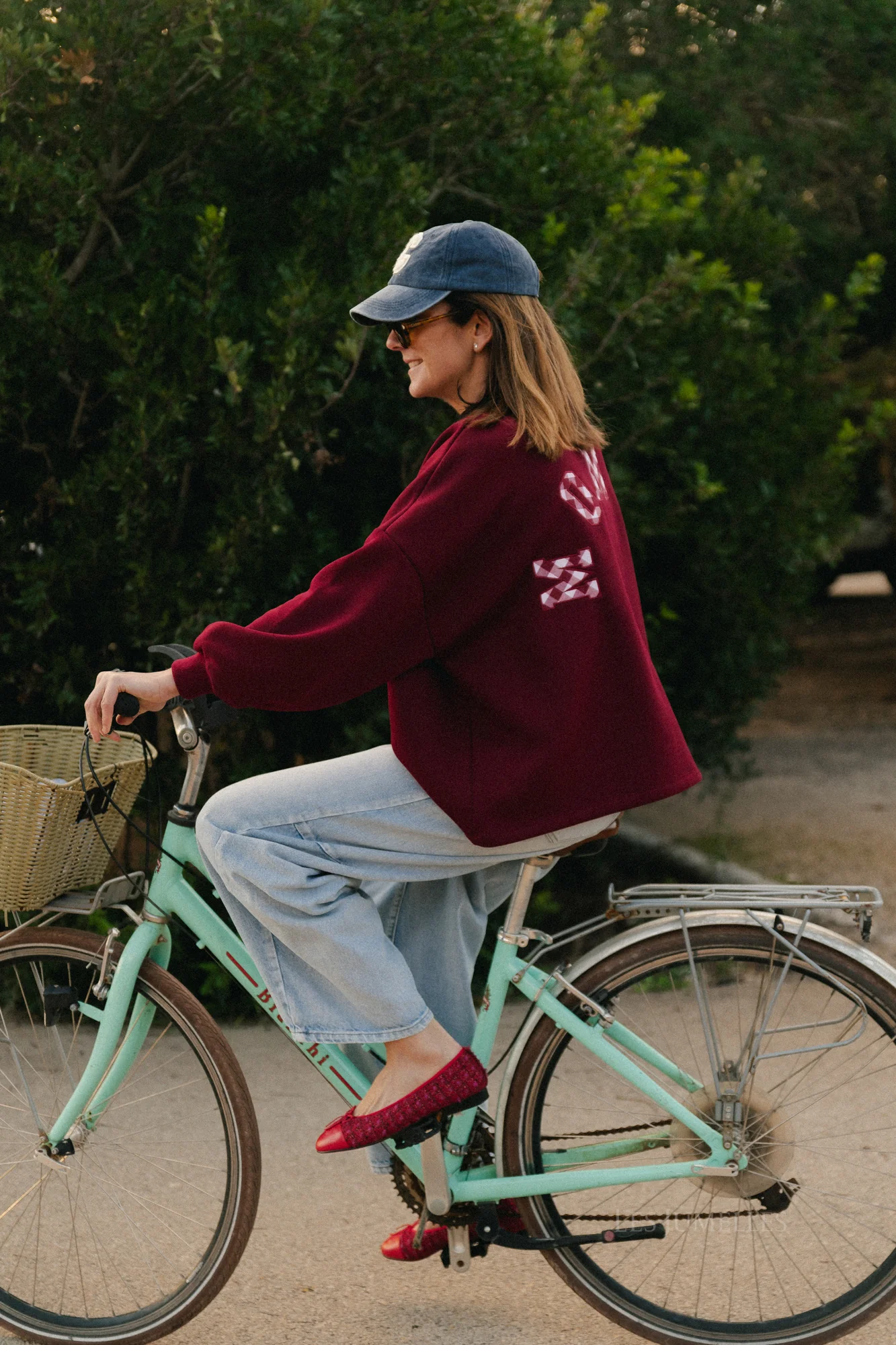 Embroidered MOMMY sweater burgundy - Image 5